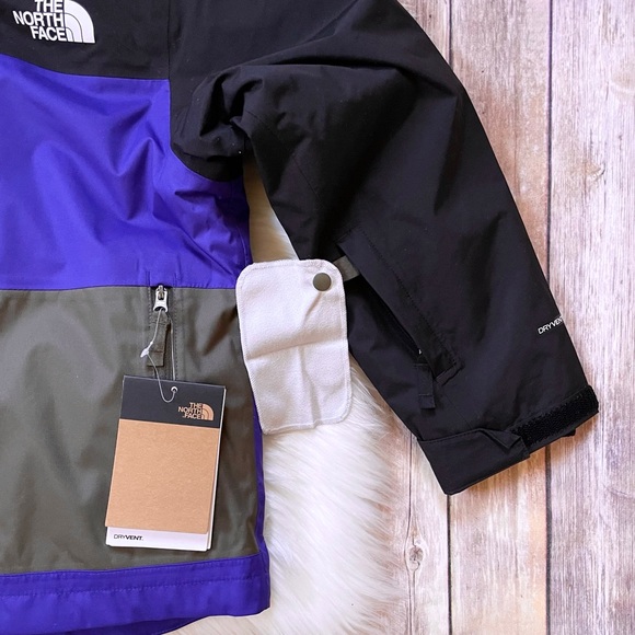 The North Face Boys’ Freedom TriClimate Jacket - Picture 3 of 12